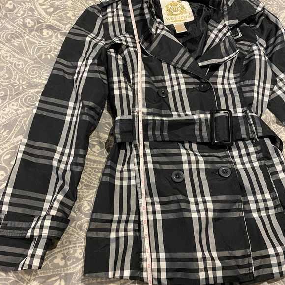 Young women’s Jr black n white plaid jacket. Dbl breasted perf for fall size L - Picture 11 of 13